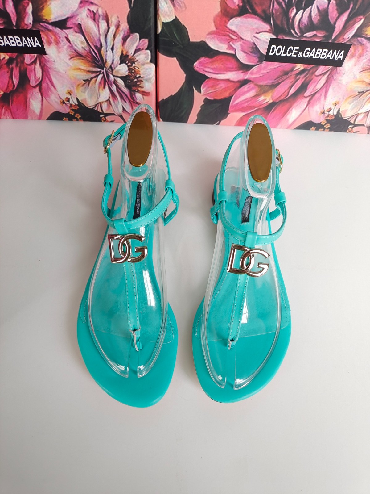 053 33123111 SIZE 35-42