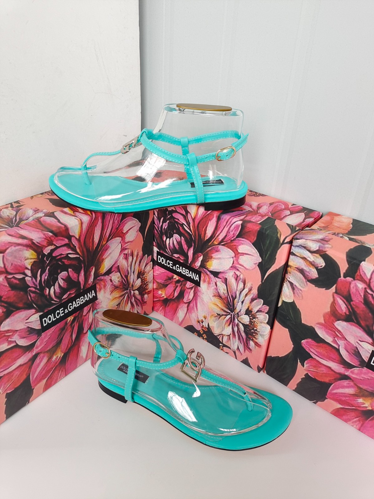 053 33123111 SIZE 35-42