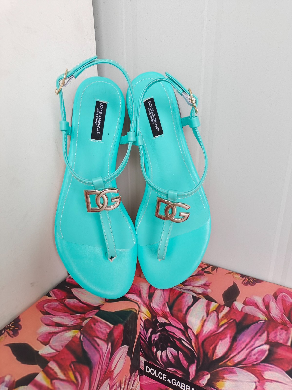 053 33123111 SIZE 35-42