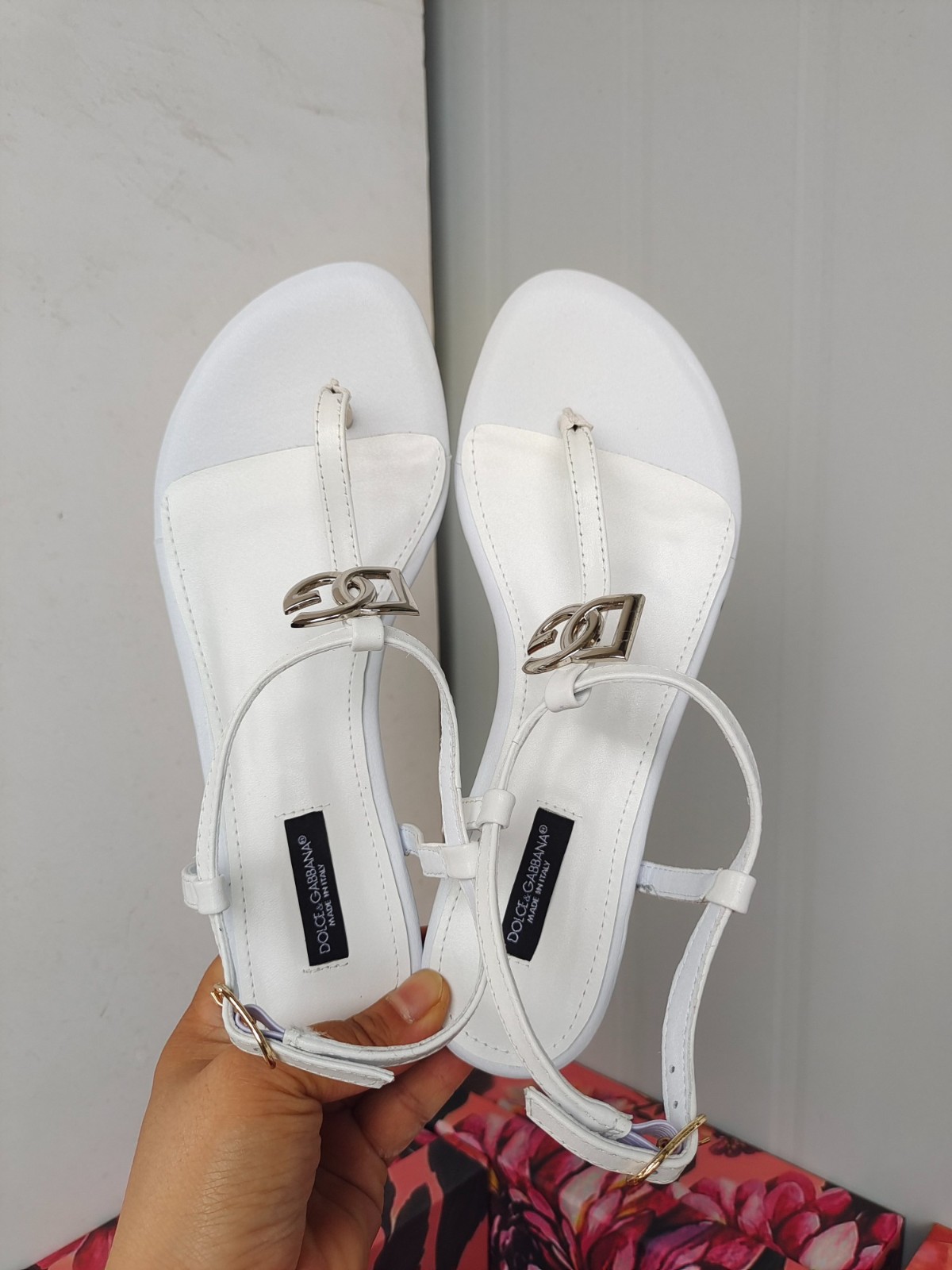 051 33123111 SIZE 35-42