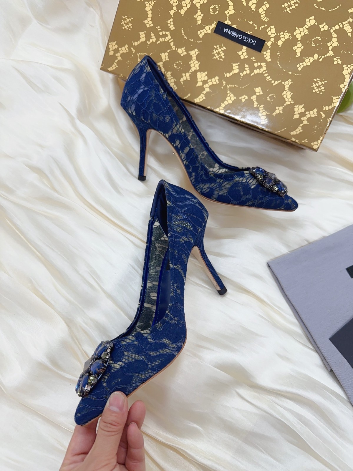 002 24123090 SIZE 34-39