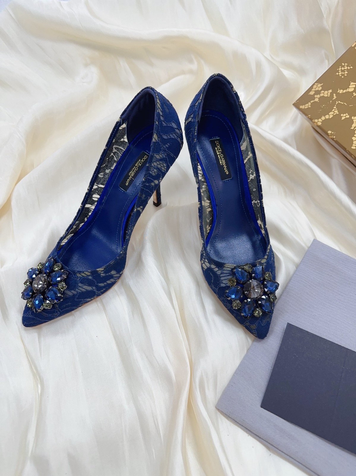 002 24123090 SIZE 34-39