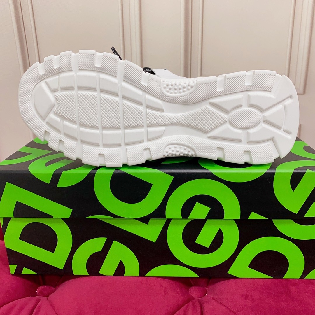 083 SIZE 35-41