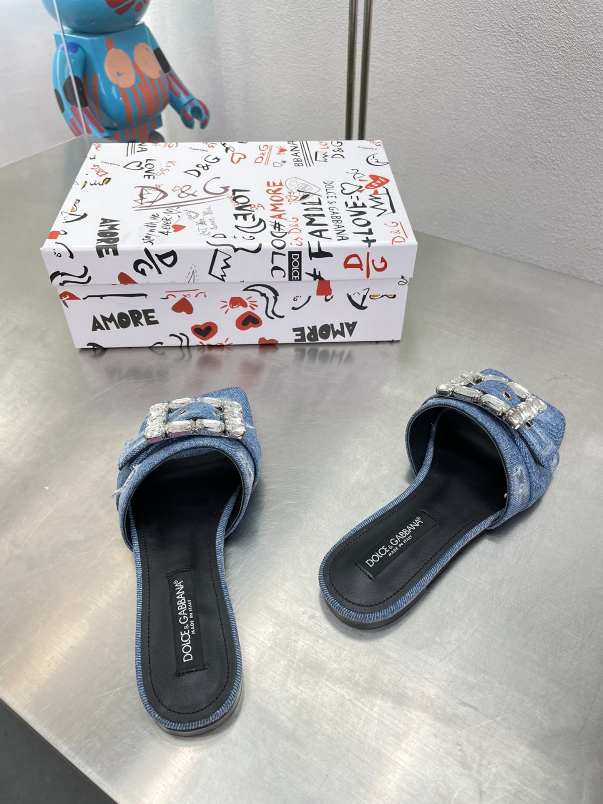 011 34123113 SIZE 35-42