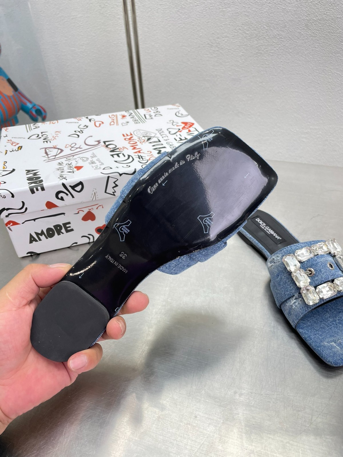 011 34123113 SIZE 35-42