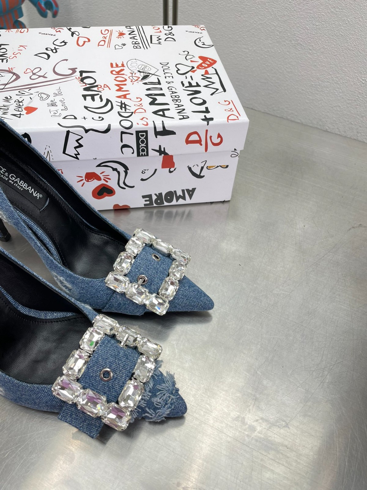 010 37123120 SIZE 35-42