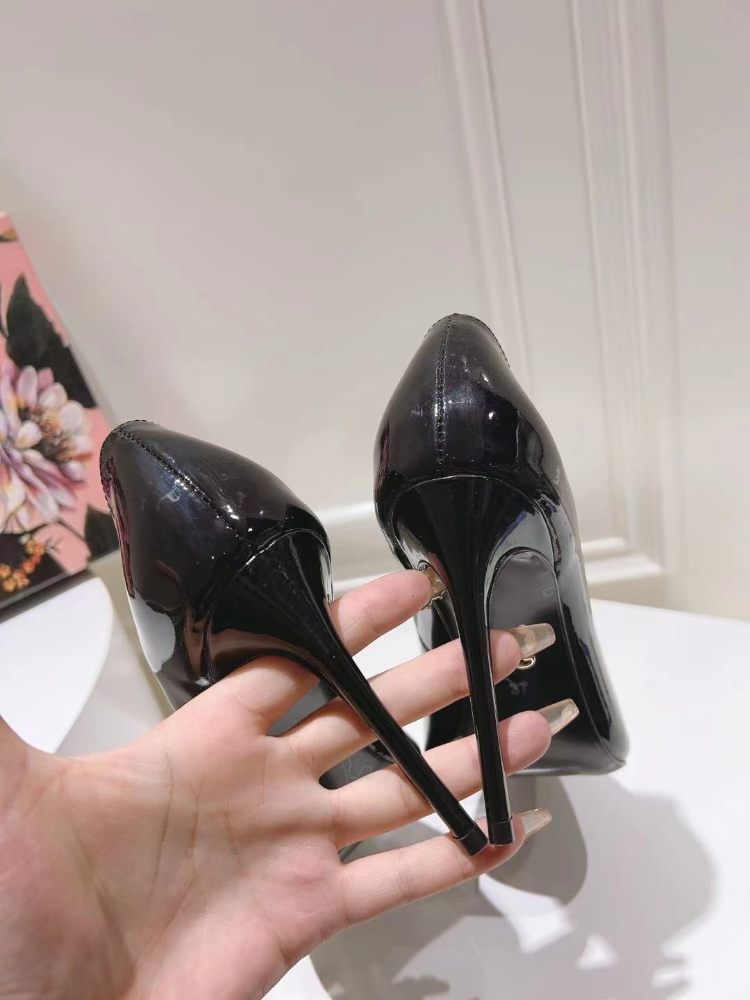 071 32123109 SIZE 35-42