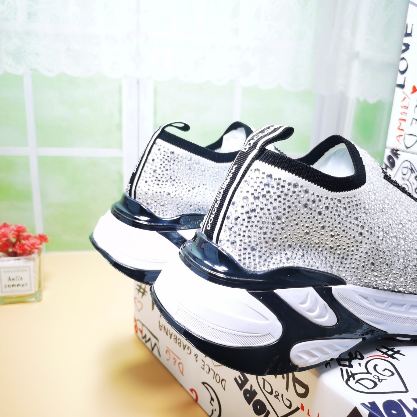 044 34123113 SIZE 35-46