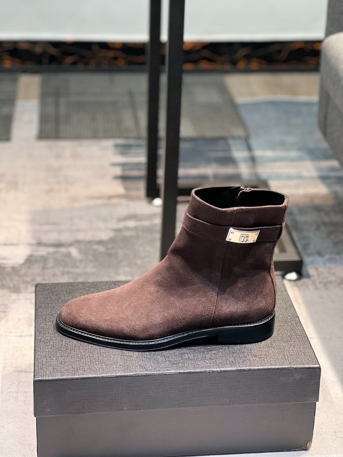 020 68123192 SIZE 38-46