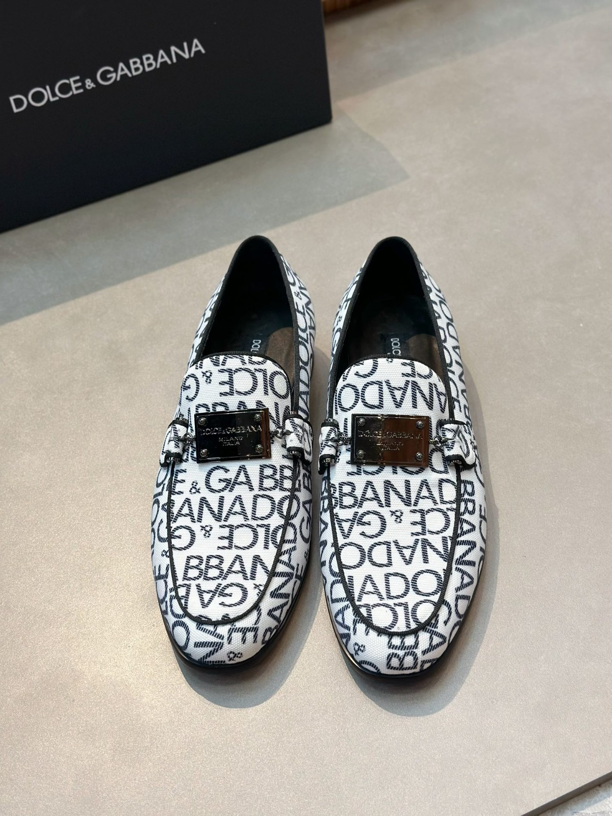 002 34123113 SIZE 39-45