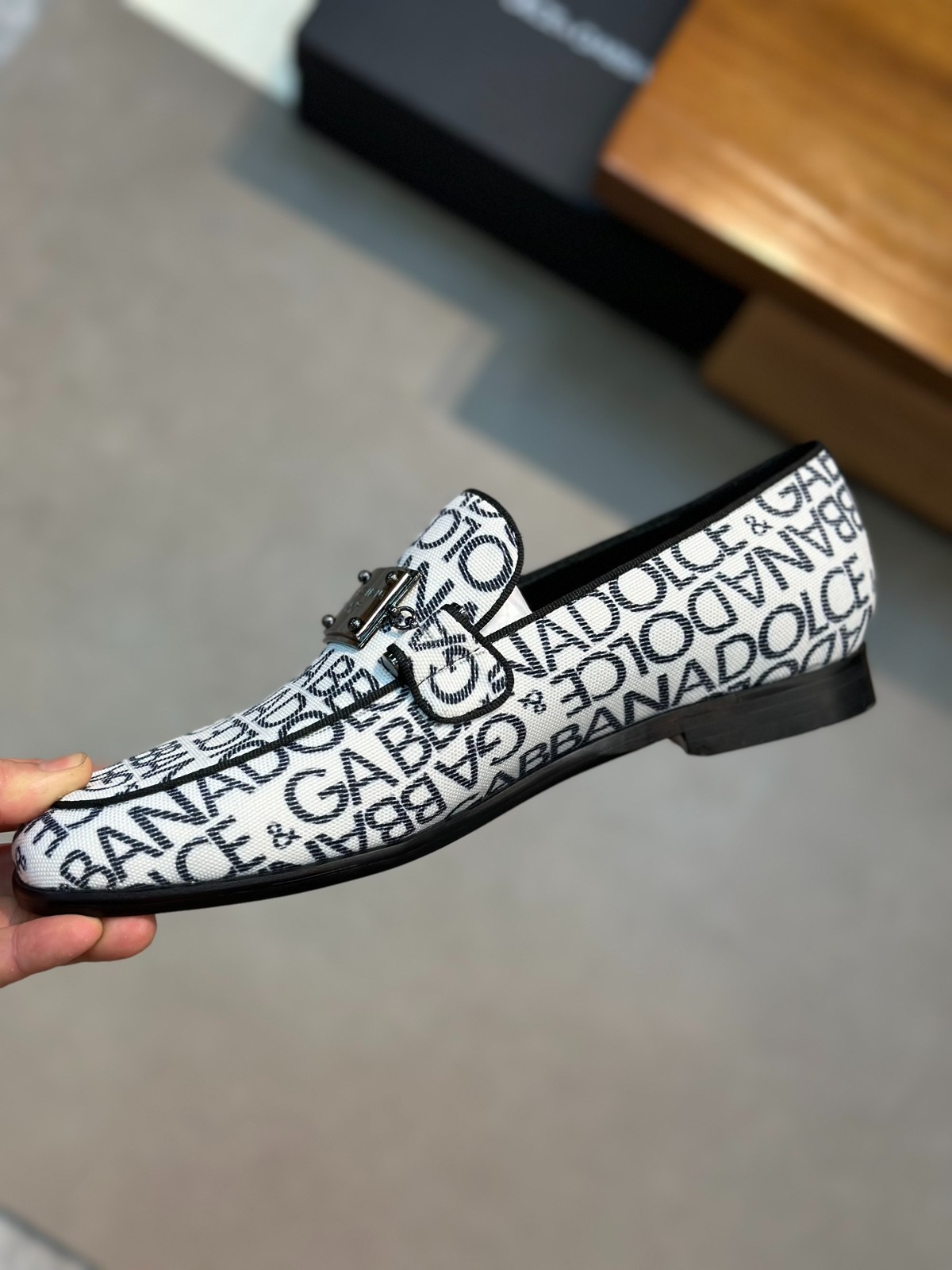 002 34123113 SIZE 39-45