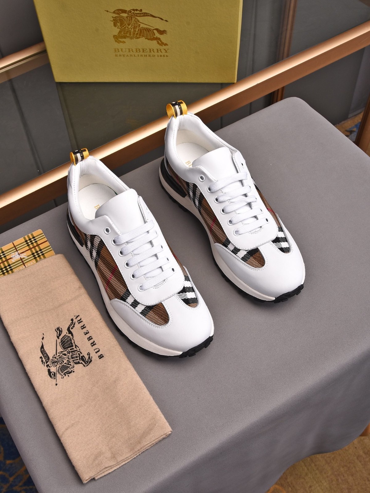 68 098#004-Burberry-shoes-Yupoo-dyoomall-2021SS