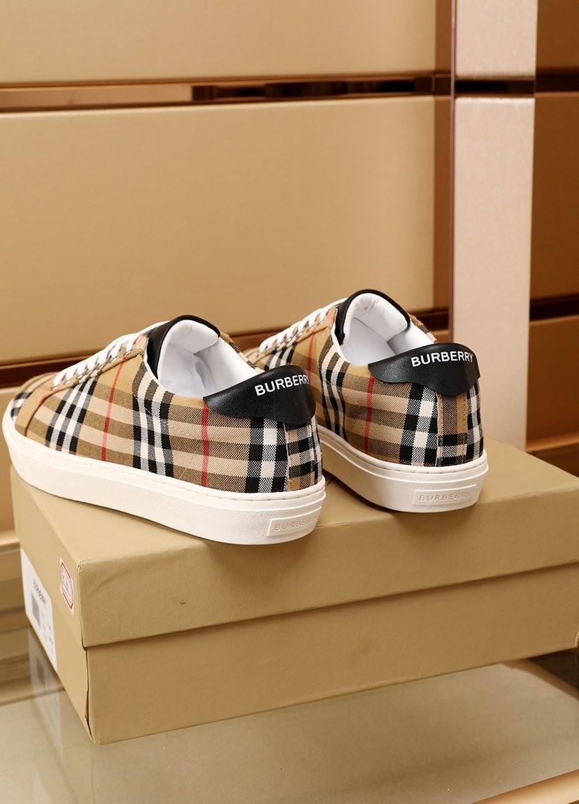 21 026#004-Burberry-01-shoes-Yupoo-2021SS