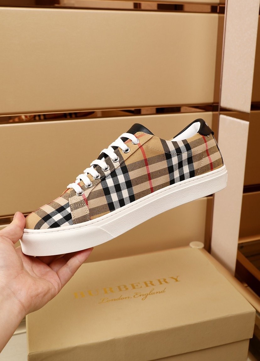 21 026#004-Burberry-01-shoes-Yupoo-2021SS