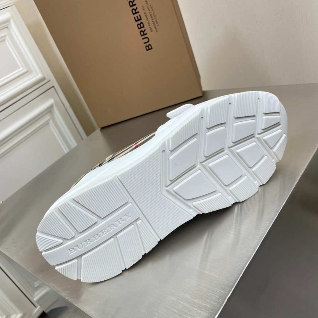 08 010#004-Burberry-01-shoes-Yupoo-2021SS