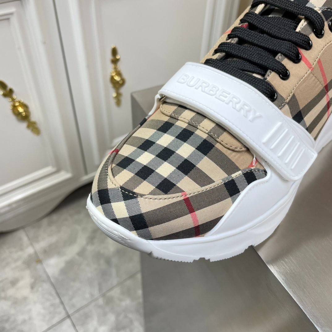 08 010#004-Burberry-01-shoes-Yupoo-2021SS
