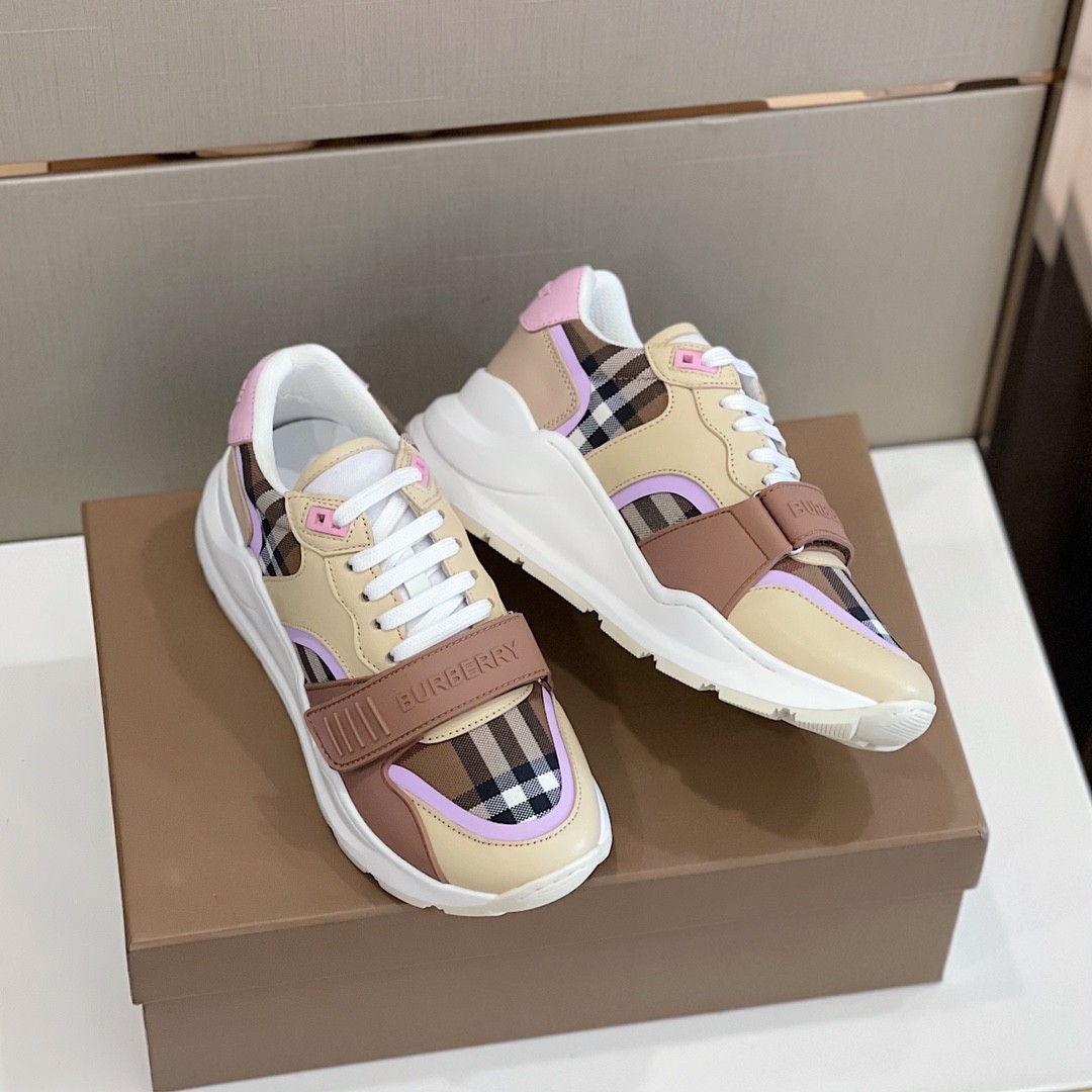 102 004#004-Burberry-02-shoes-202SS