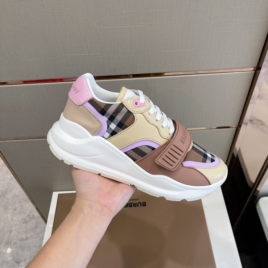 102 004#004-Burberry-02-shoes-202SS