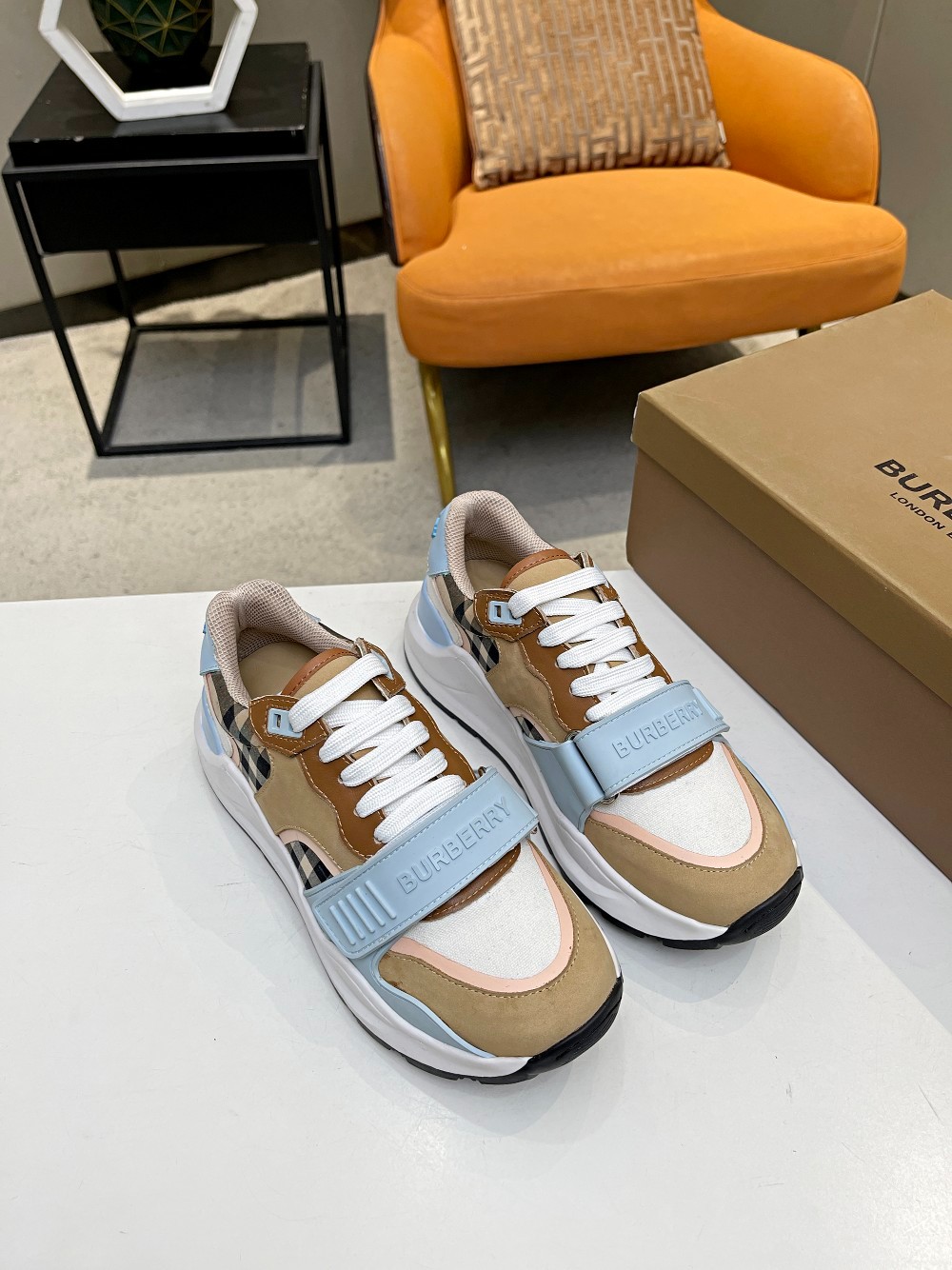 070 021#004-Burberry-Shoes-2023SS