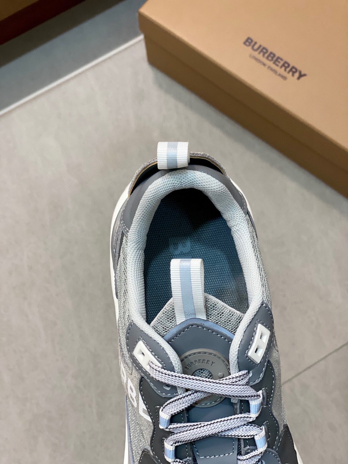 008 008#004-Burberry-Shoes-02-2023SS