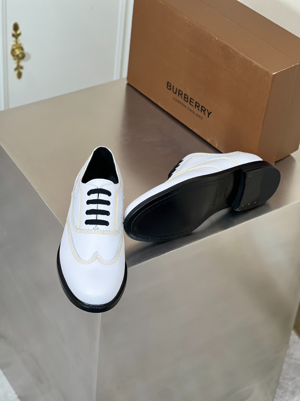 004 004#004-Burberry-Shoes-02-2023SS