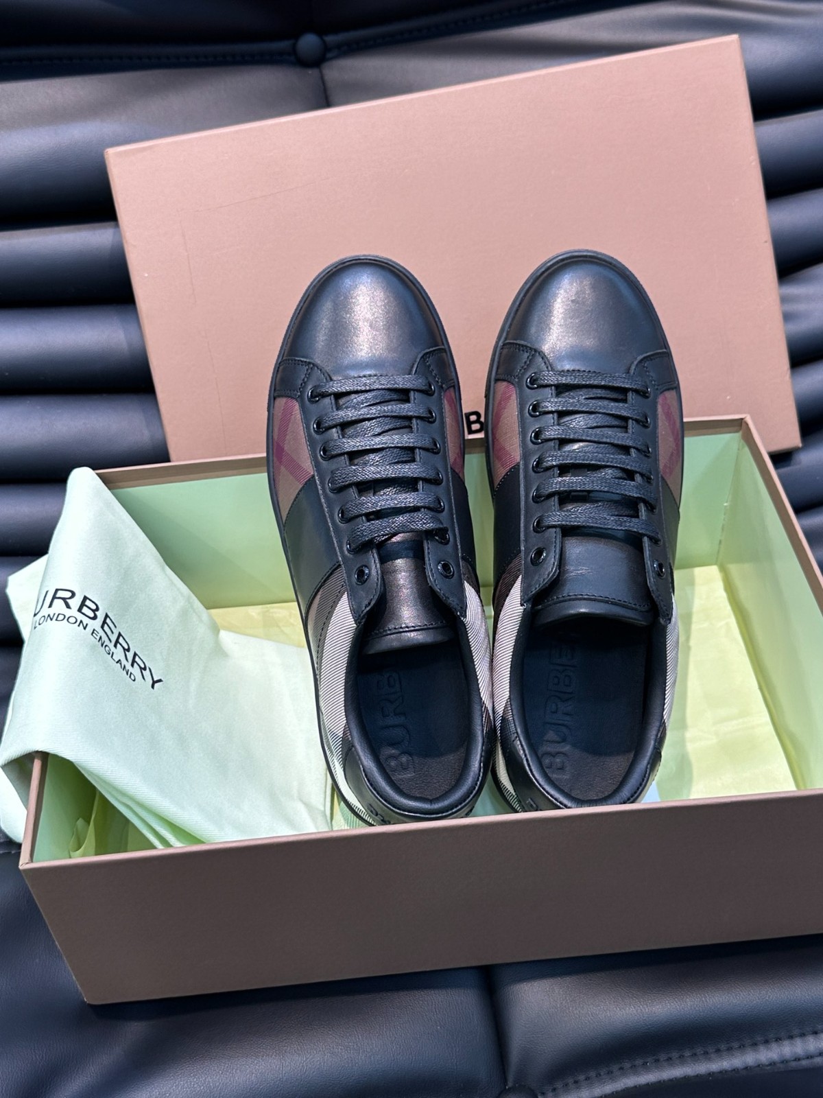003 003#004-Burberry-Shoes-02-2023SS