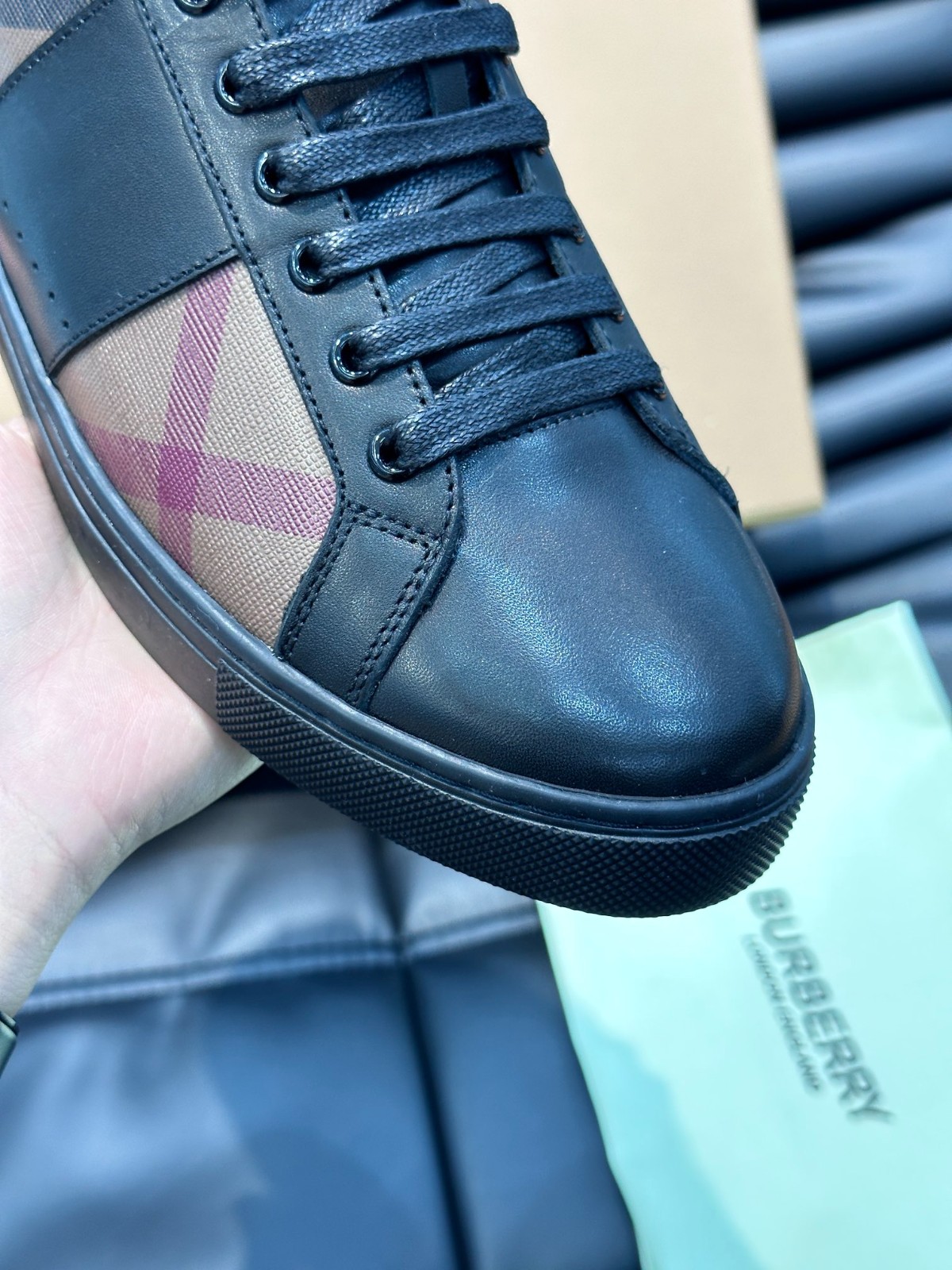 003 003#004-Burberry-Shoes-02-2023SS