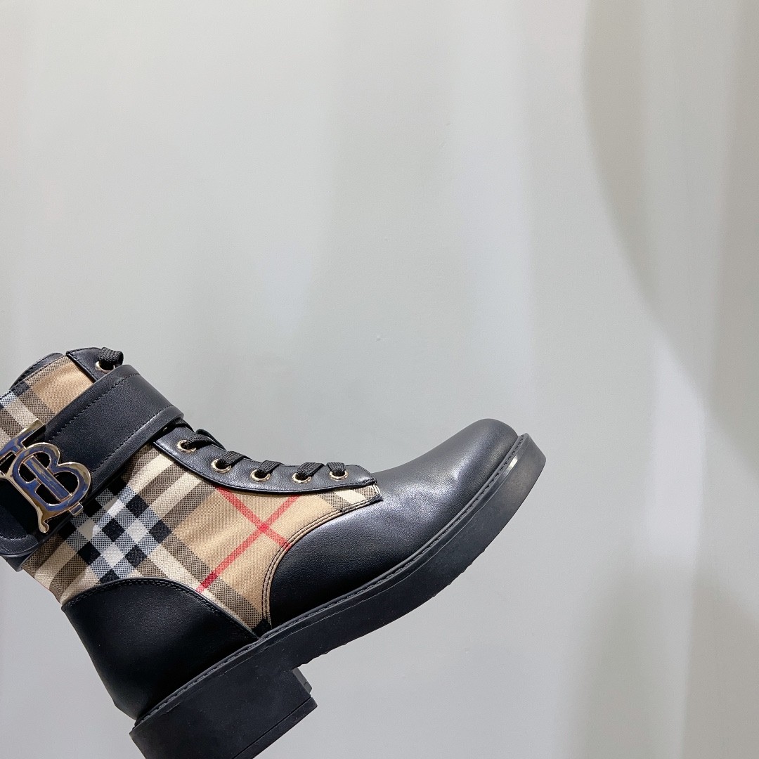 025 39123125 SIZE 35-41