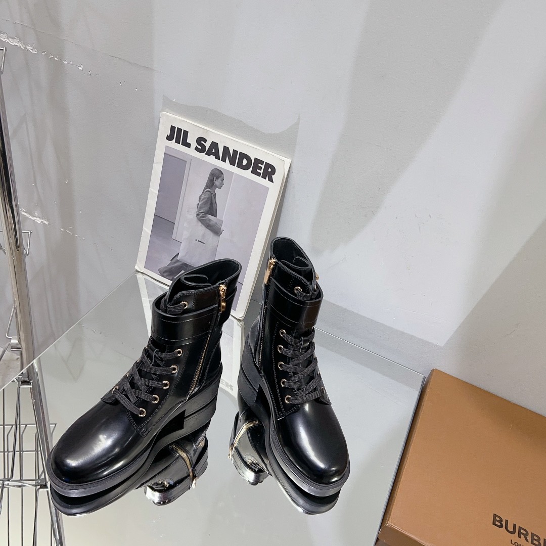 024 39123125 SIZE 35-41