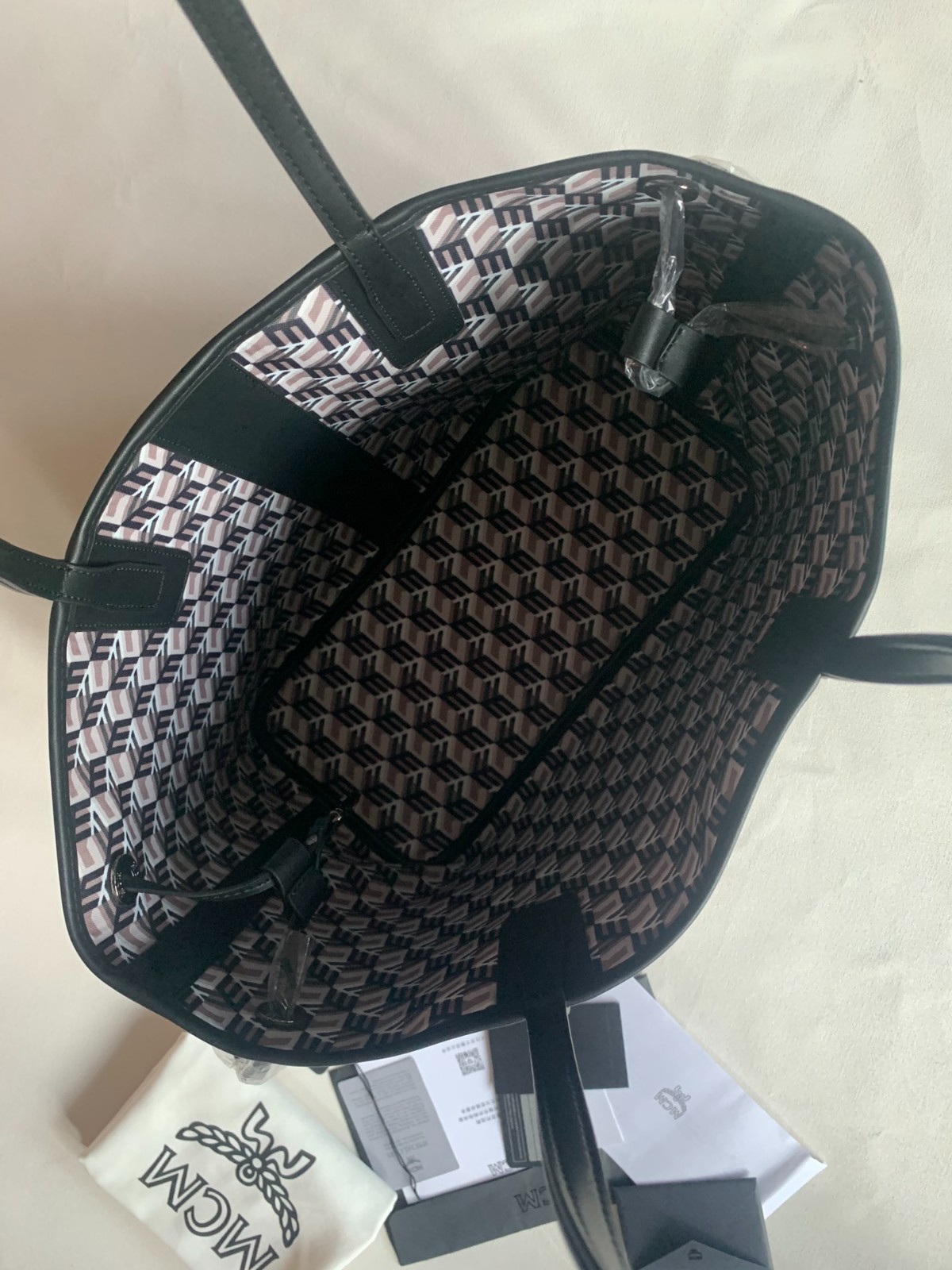 10 010#213-MCM-02-2023SS