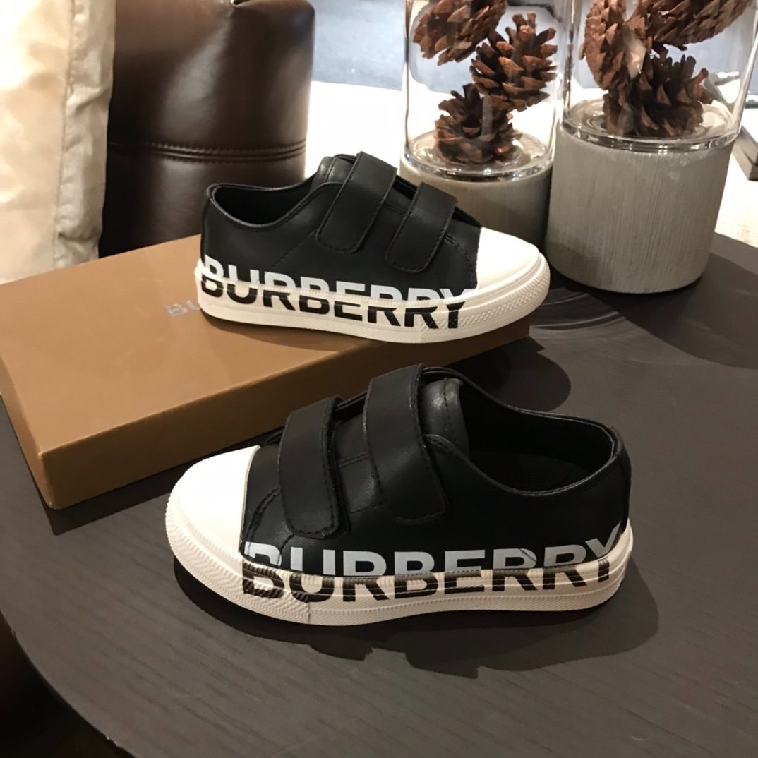 320 274#306 Kids-Shoes-Clothing-Yupoo-dyoomall-2021ss