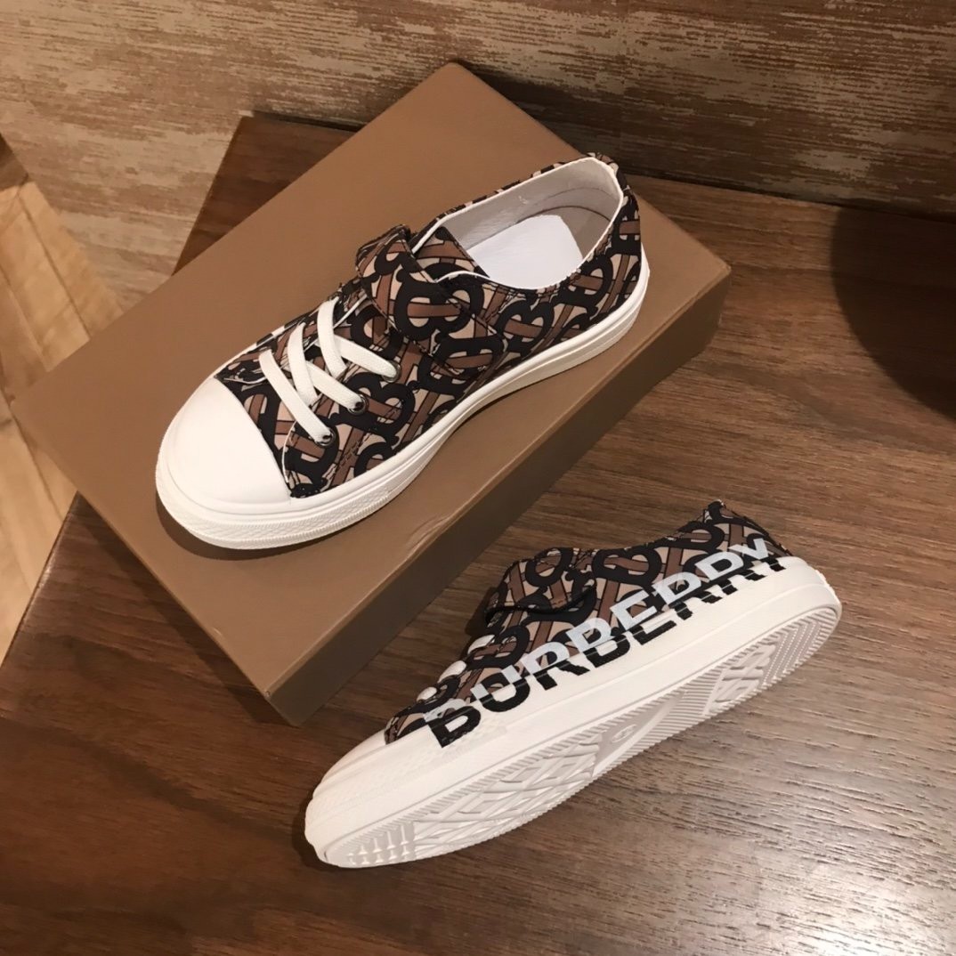 318 269#306 Kids-Shoes-Clothing-Yupoo-dyoomall-2021ss