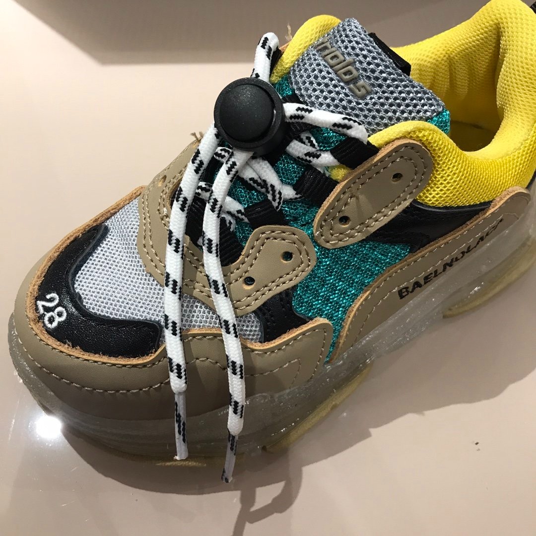 305 194#306 Kids-Shoes-Clothing-Yupoo-dyoomall-2021ss