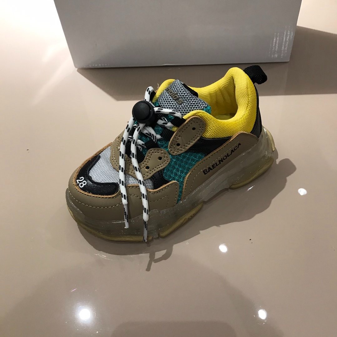 305 194#306 Kids-Shoes-Clothing-Yupoo-dyoomall-2021ss