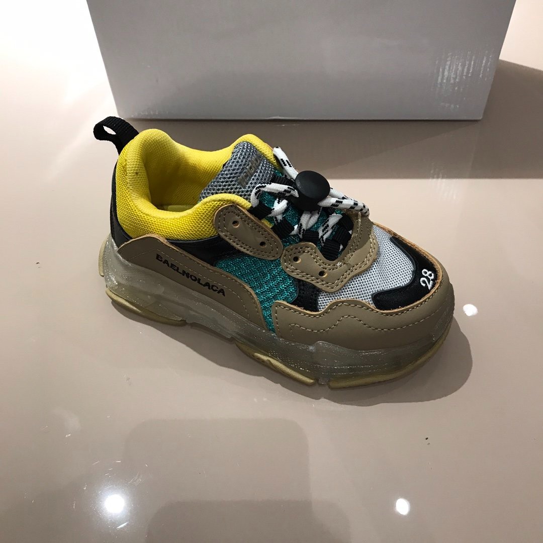 305 194#306 Kids-Shoes-Clothing-Yupoo-dyoomall-2021ss