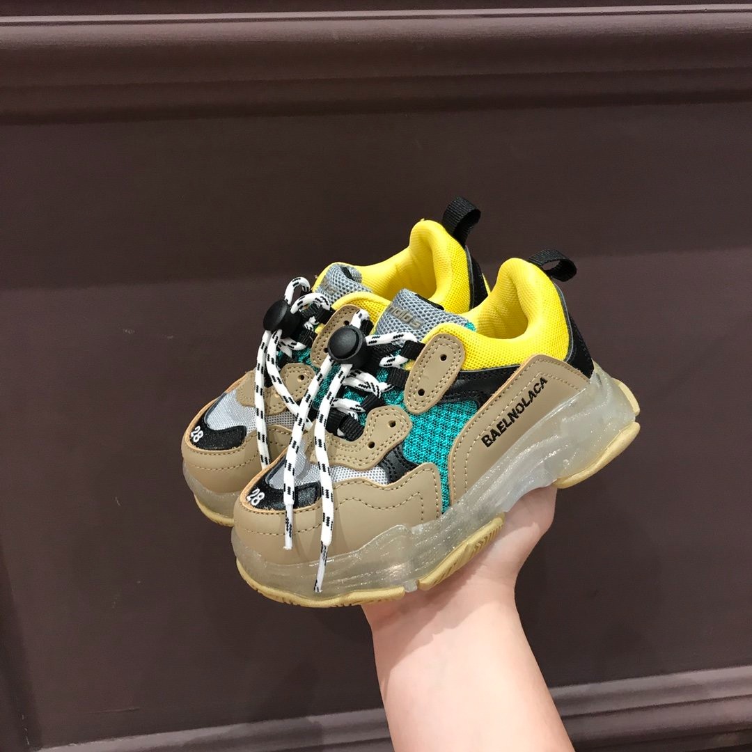 305 194#306 Kids-Shoes-Clothing-Yupoo-dyoomall-2021ss
