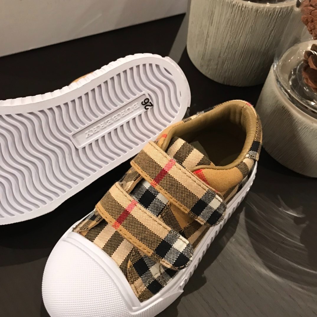 293 164#306 Kids-Shoes-Clothing-Yupoo-dyoomall-2021ss