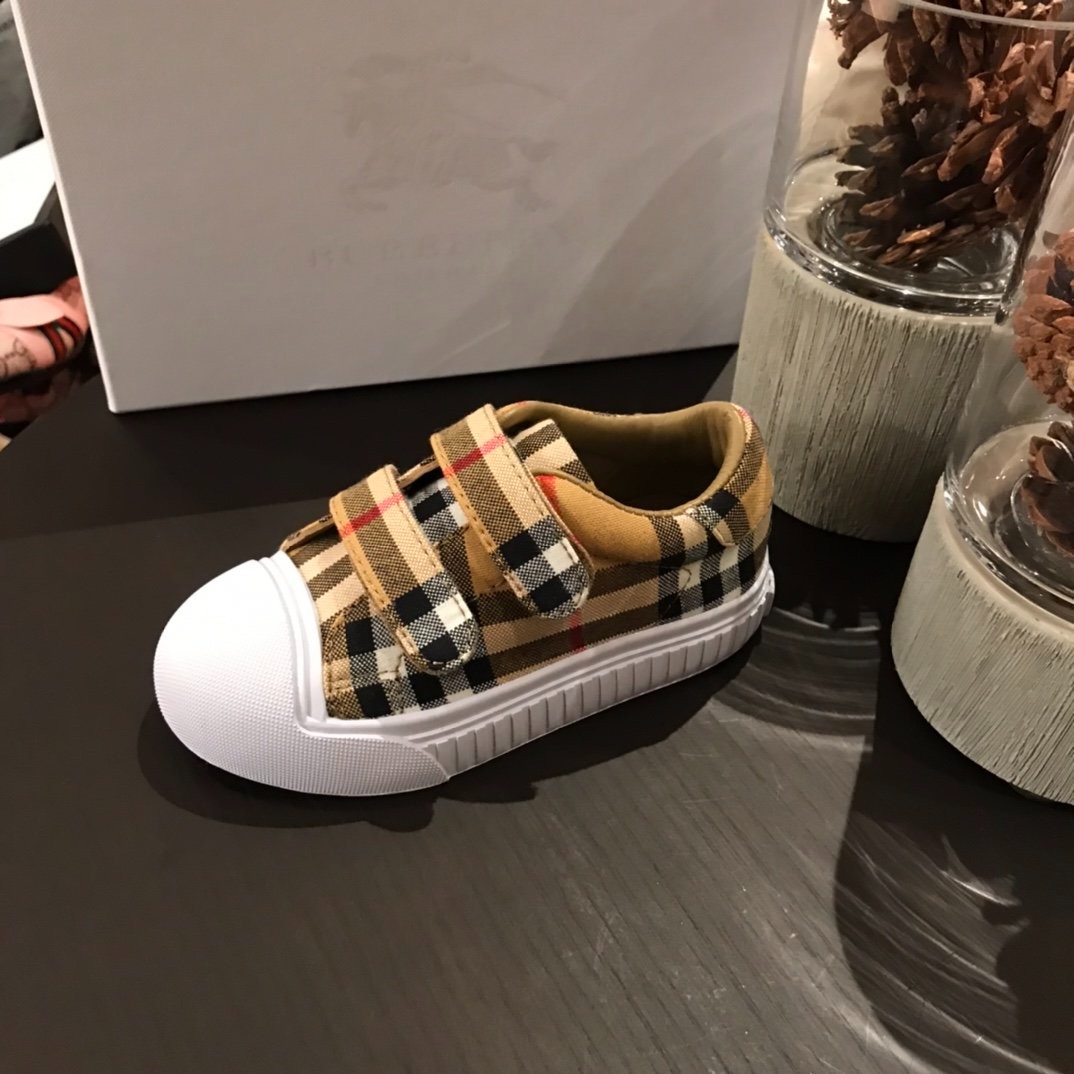 293 164#306 Kids-Shoes-Clothing-Yupoo-dyoomall-2021ss