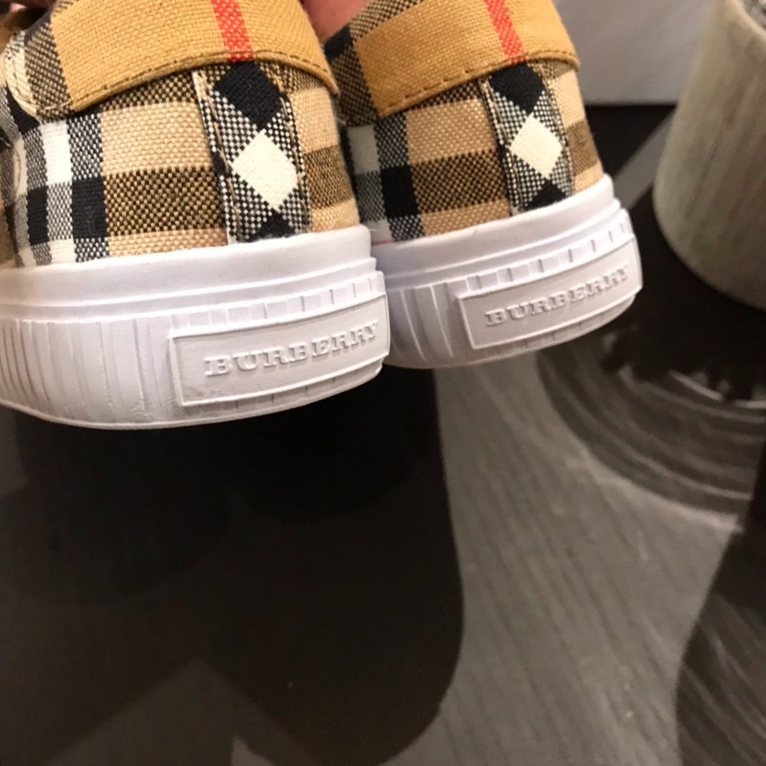 293 164#306 Kids-Shoes-Clothing-Yupoo-dyoomall-2021ss