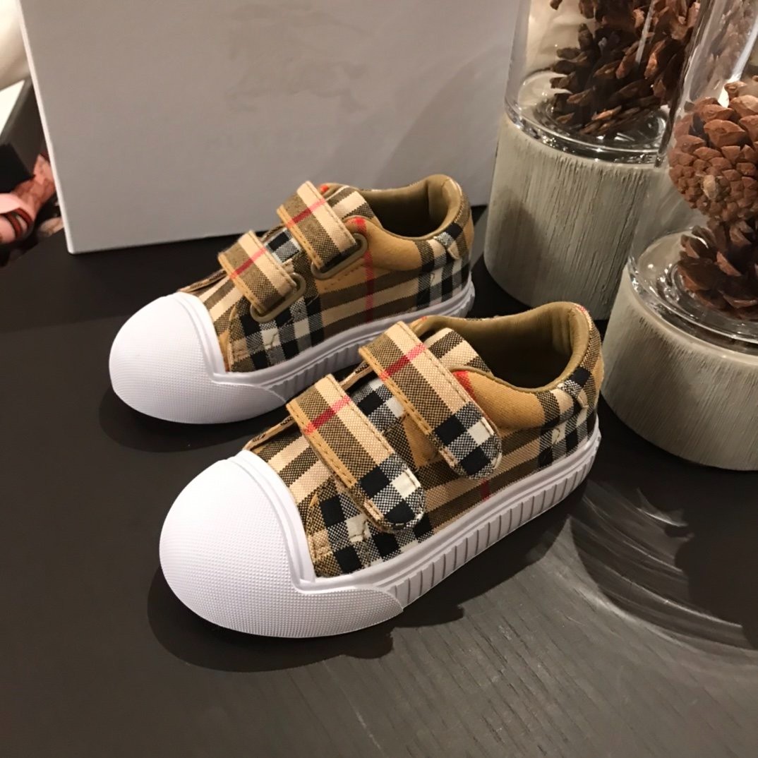 293 164#306 Kids-Shoes-Clothing-Yupoo-dyoomall-2021ss