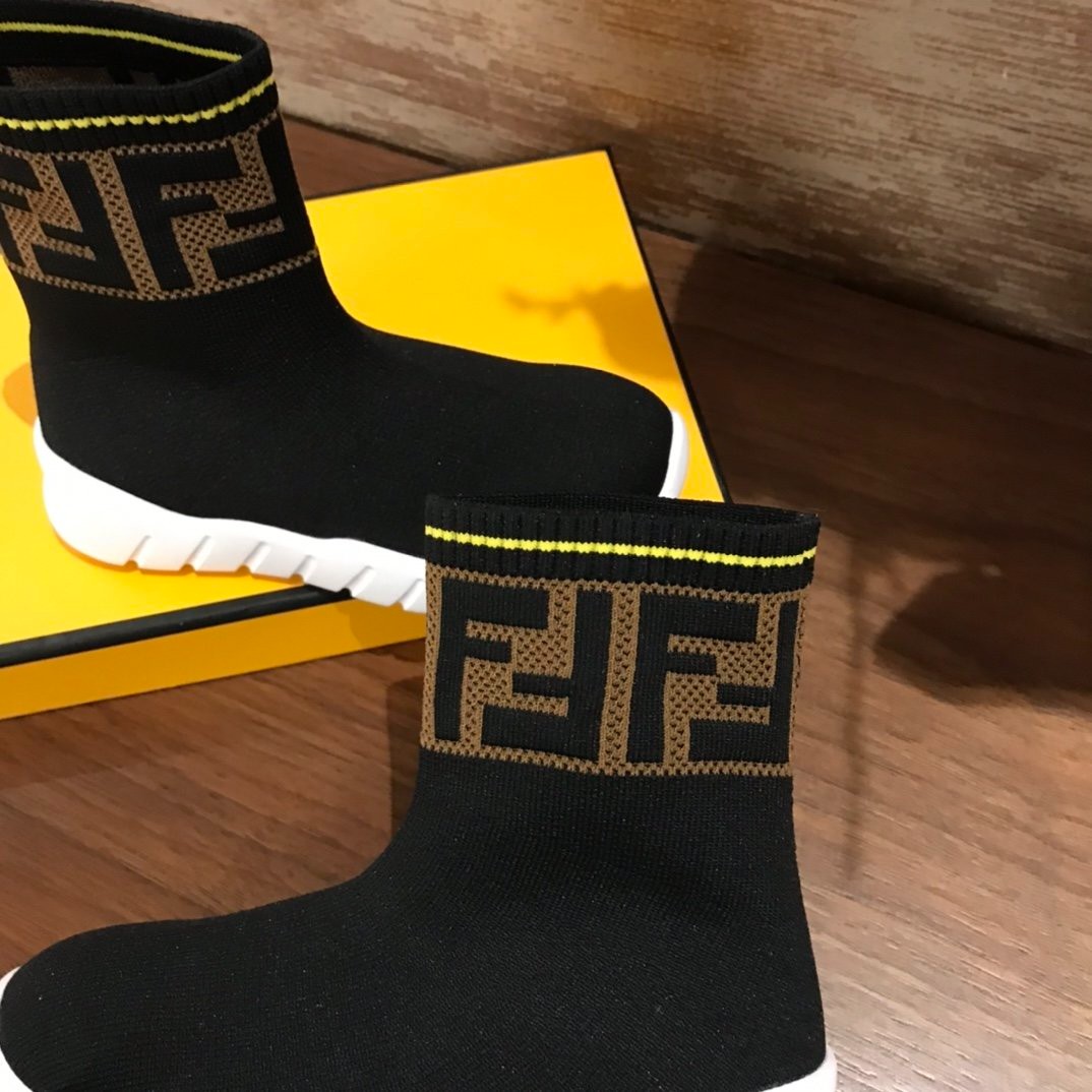 287 155#306 Kids-Shoes-Clothing-Yupoo-dyoomall-2021ss