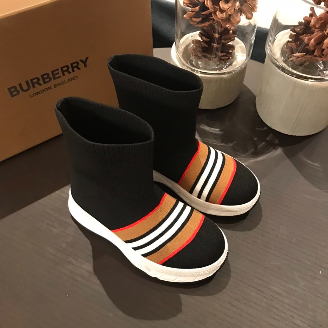 286 152#306 Kids-Shoes-Clothing-Yupoo-dyoomall-2021ss