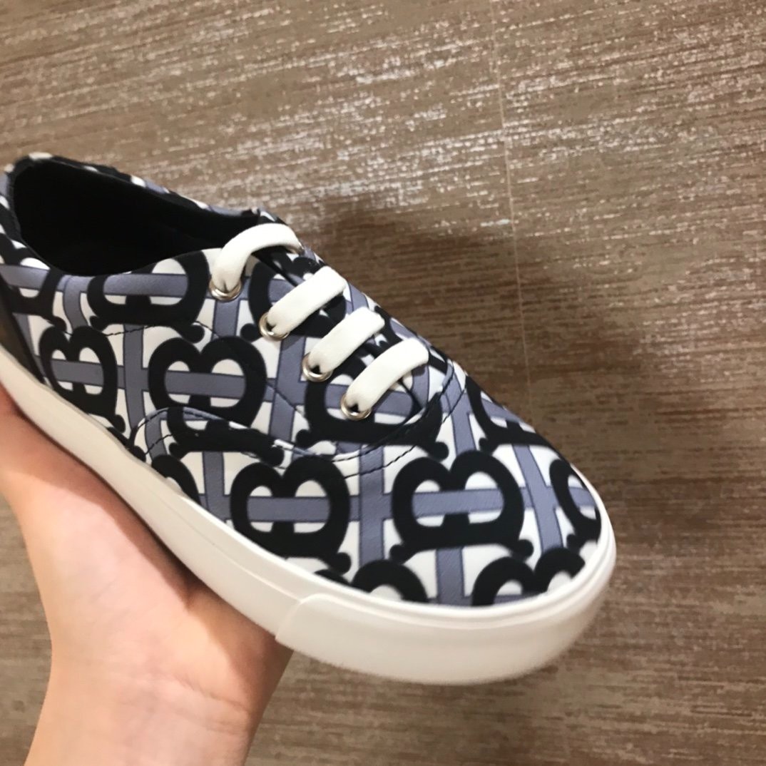 279 119#306 Kids-Shoes-Clothing-Yupoo-dyoomall-2021ss