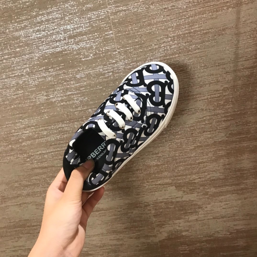 279 119#306 Kids-Shoes-Clothing-Yupoo-dyoomall-2021ss