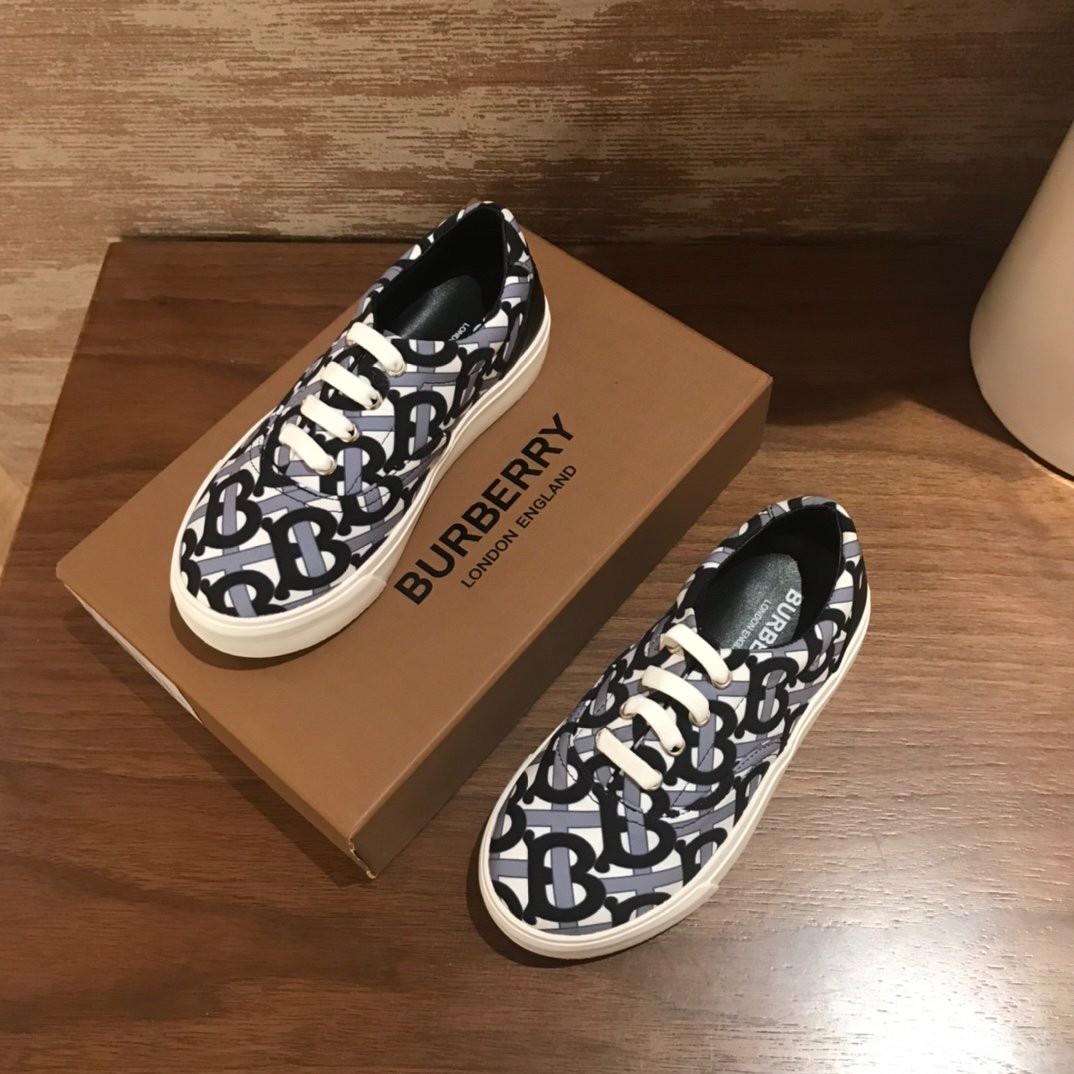 279 119#306 Kids-Shoes-Clothing-Yupoo-dyoomall-2021ss