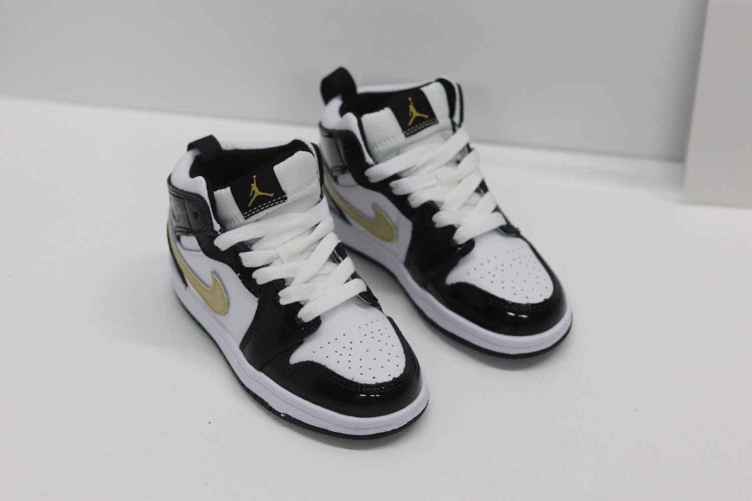 262 061#306 Kids-Shoes-Clothing-Yupoo-dyoomall-2021ss