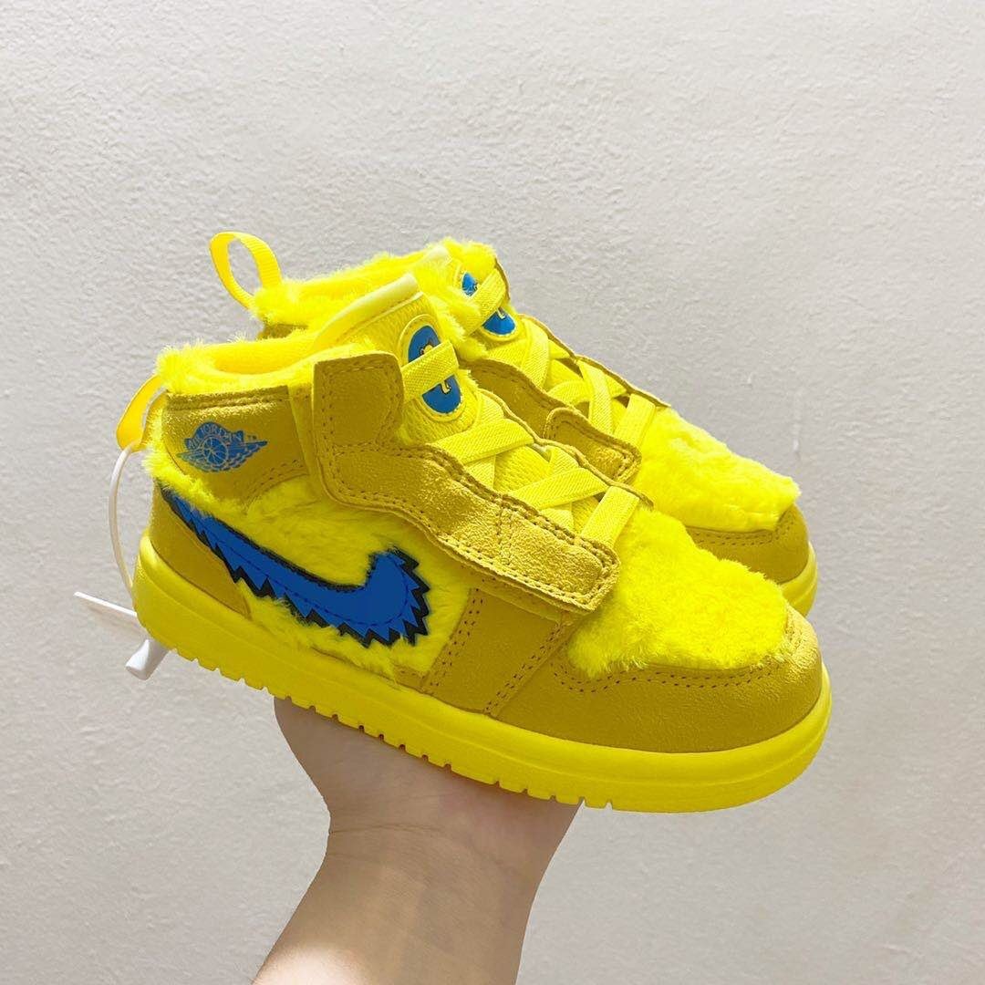 260 056#306 Kids-Shoes-Clothing-Yupoo-dyoomall-2021ss