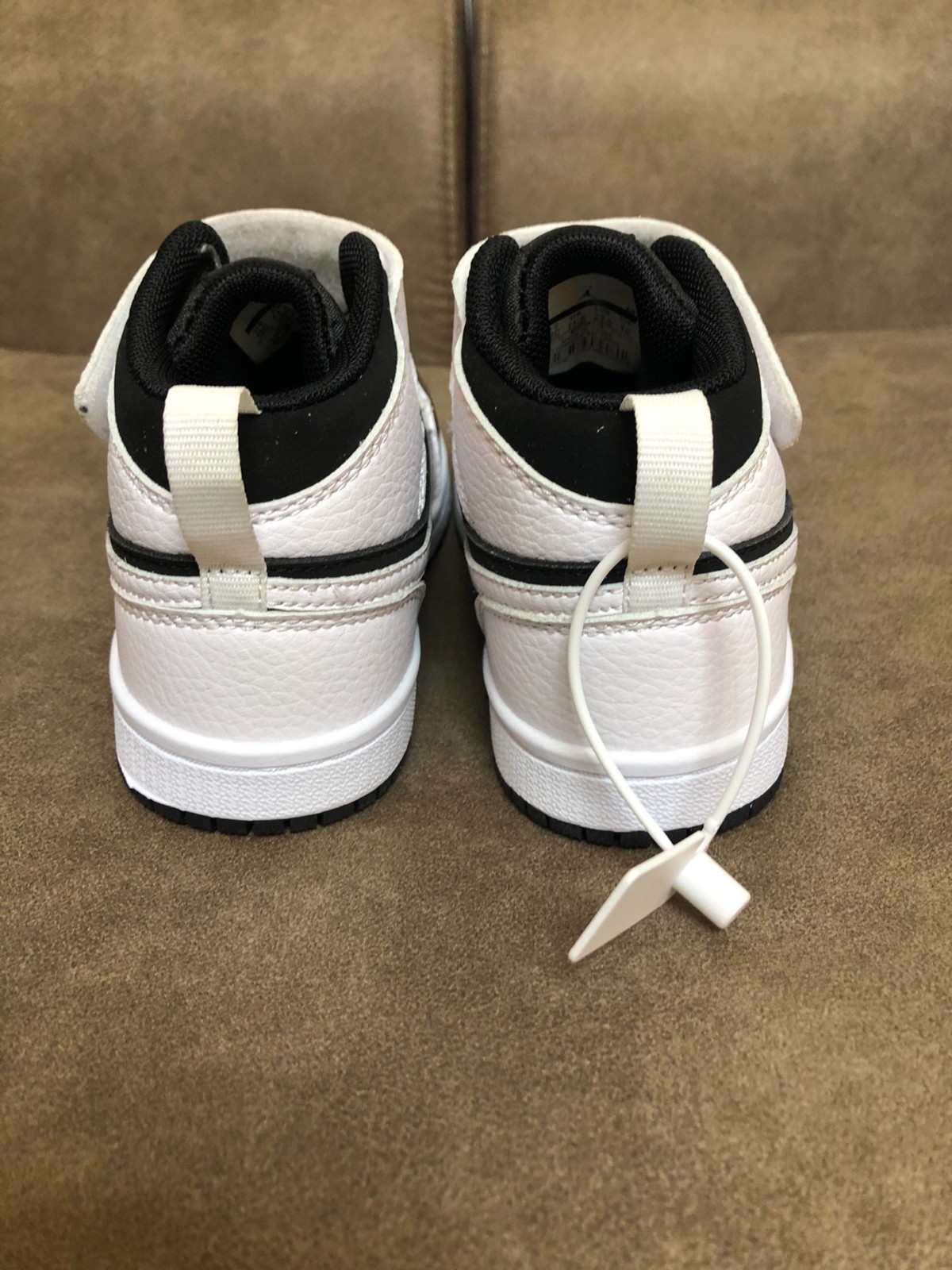 251 033#306 Kids-Shoes-Clothing-Yupoo-dyoomall-2021ss