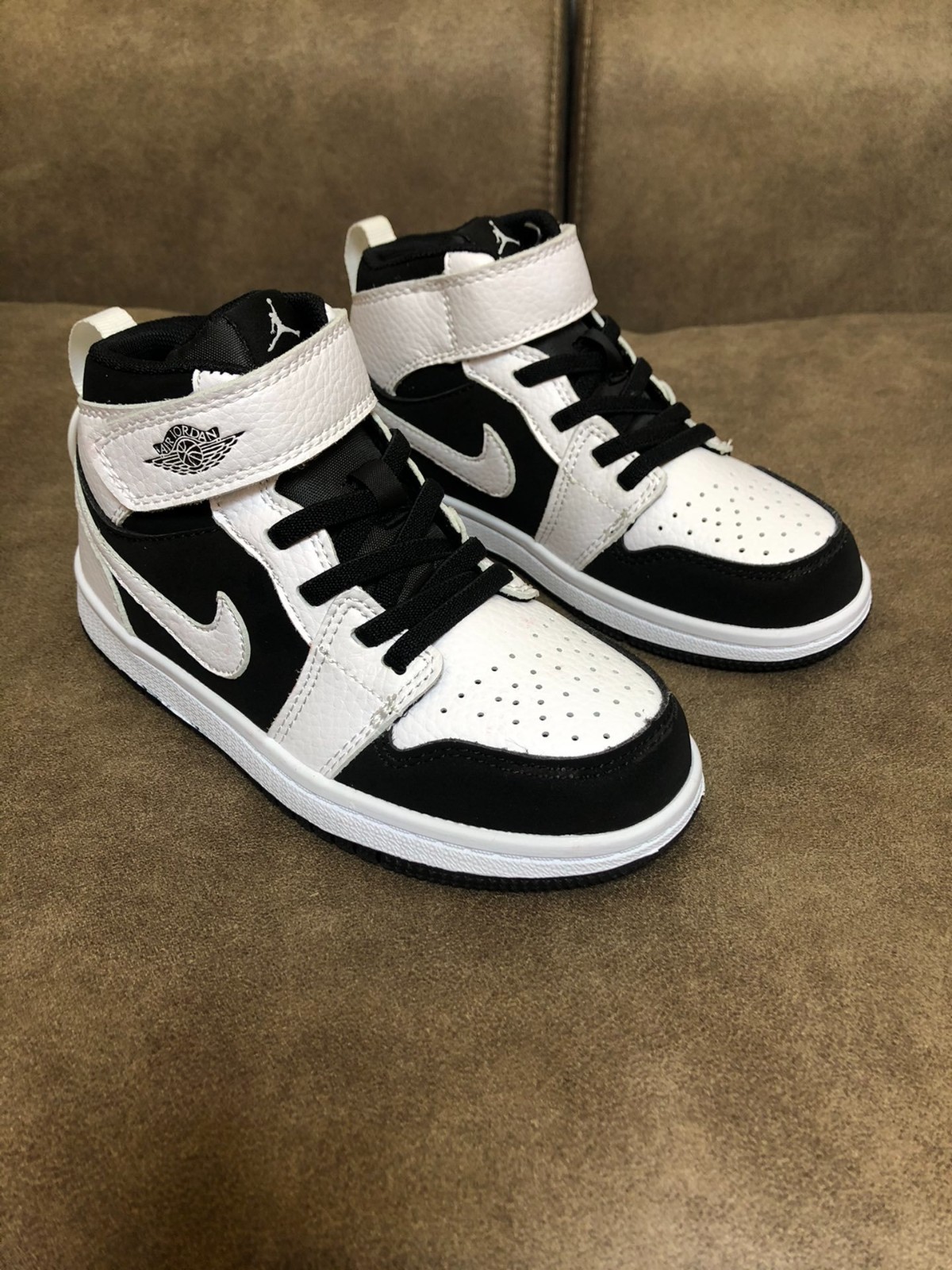 251 033#306 Kids-Shoes-Clothing-Yupoo-dyoomall-2021ss