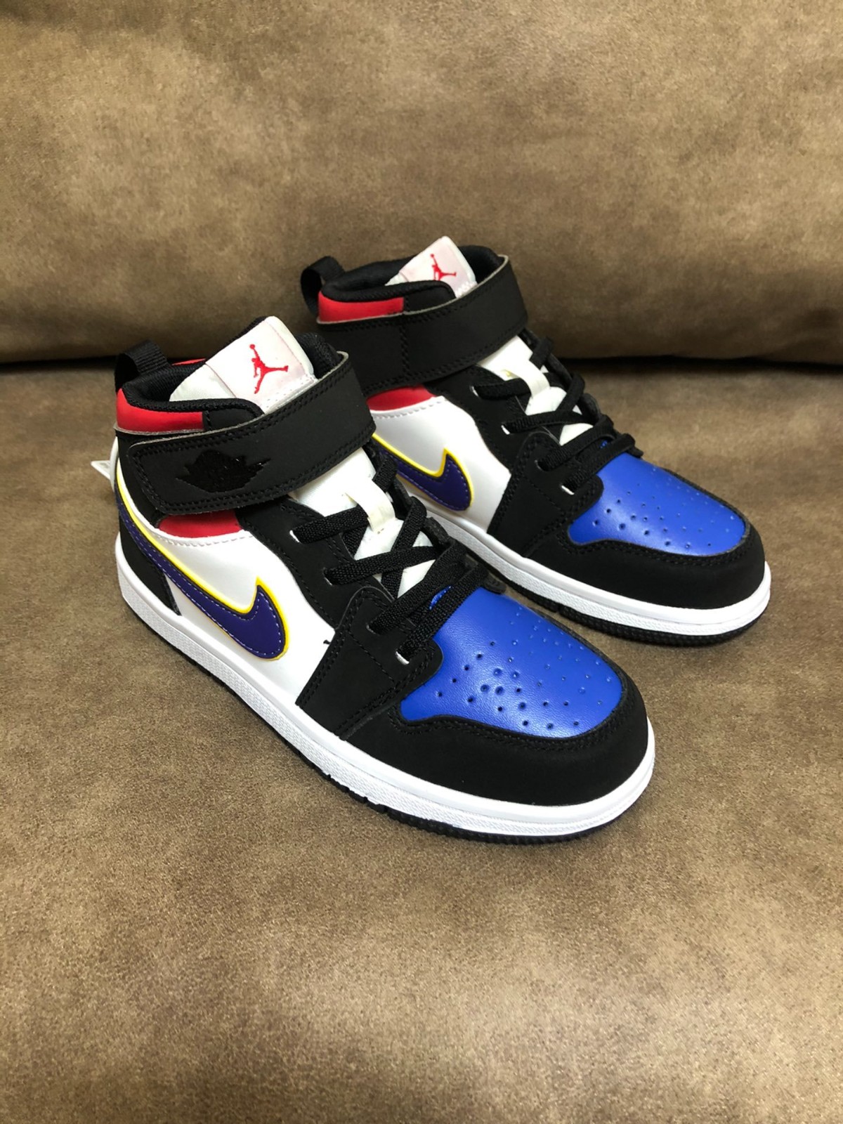 250 032#306 Kids-Shoes-Clothing-Yupoo-dyoomall-2021ss